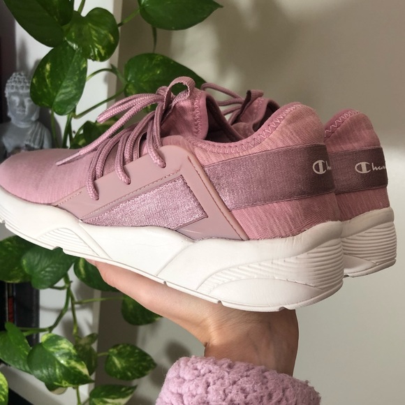 Champion Sneakers - Picture 5 of 7